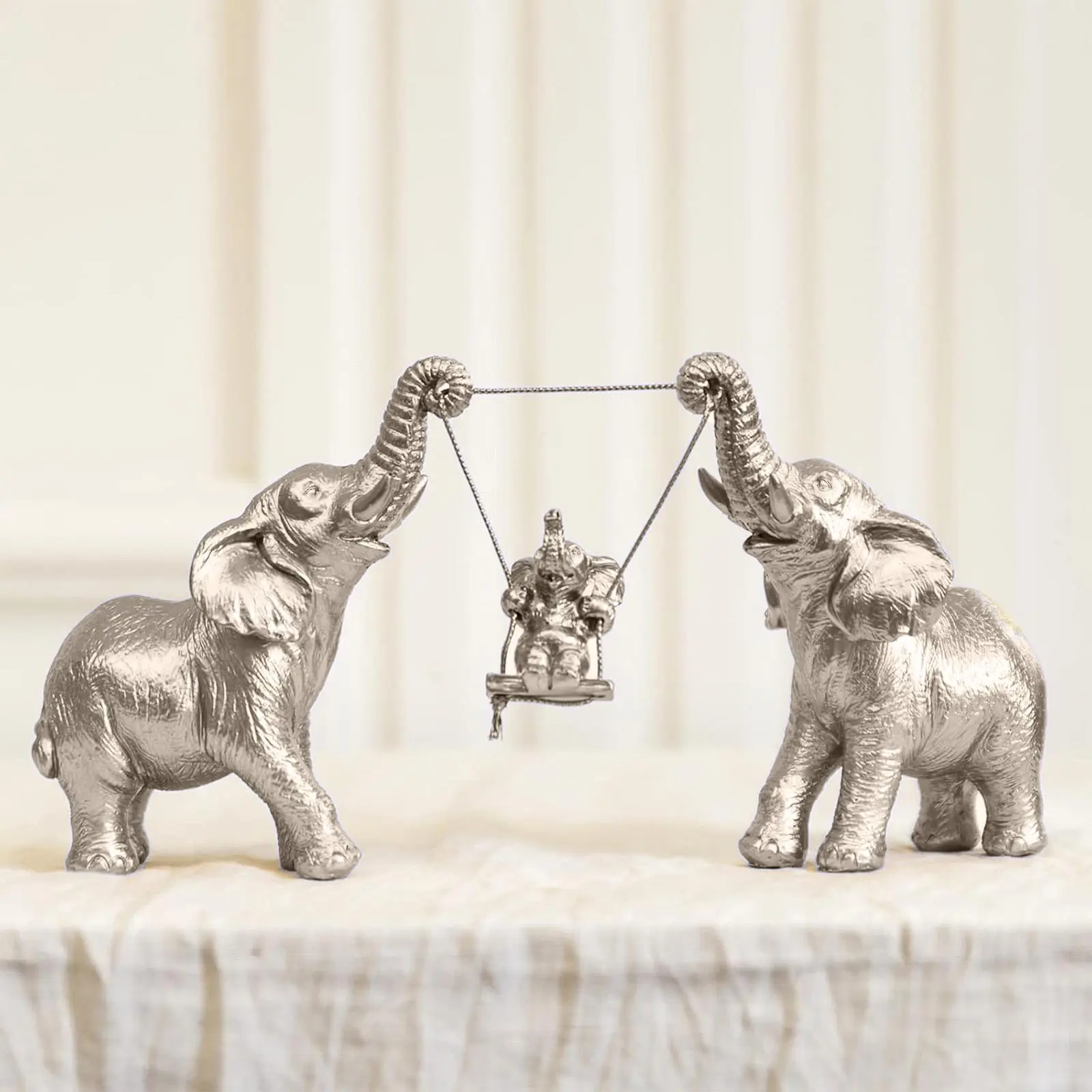 Elephant Family Resin Ornament Statue, Resin Animal Sculptures, Resin Animal Ornaments, Swing Figurine, 1 Count Animal Design Desktop Decoration, Resin Crafts Suitable for Placing in Home, Home Decor Accessory, Collectible Figurines