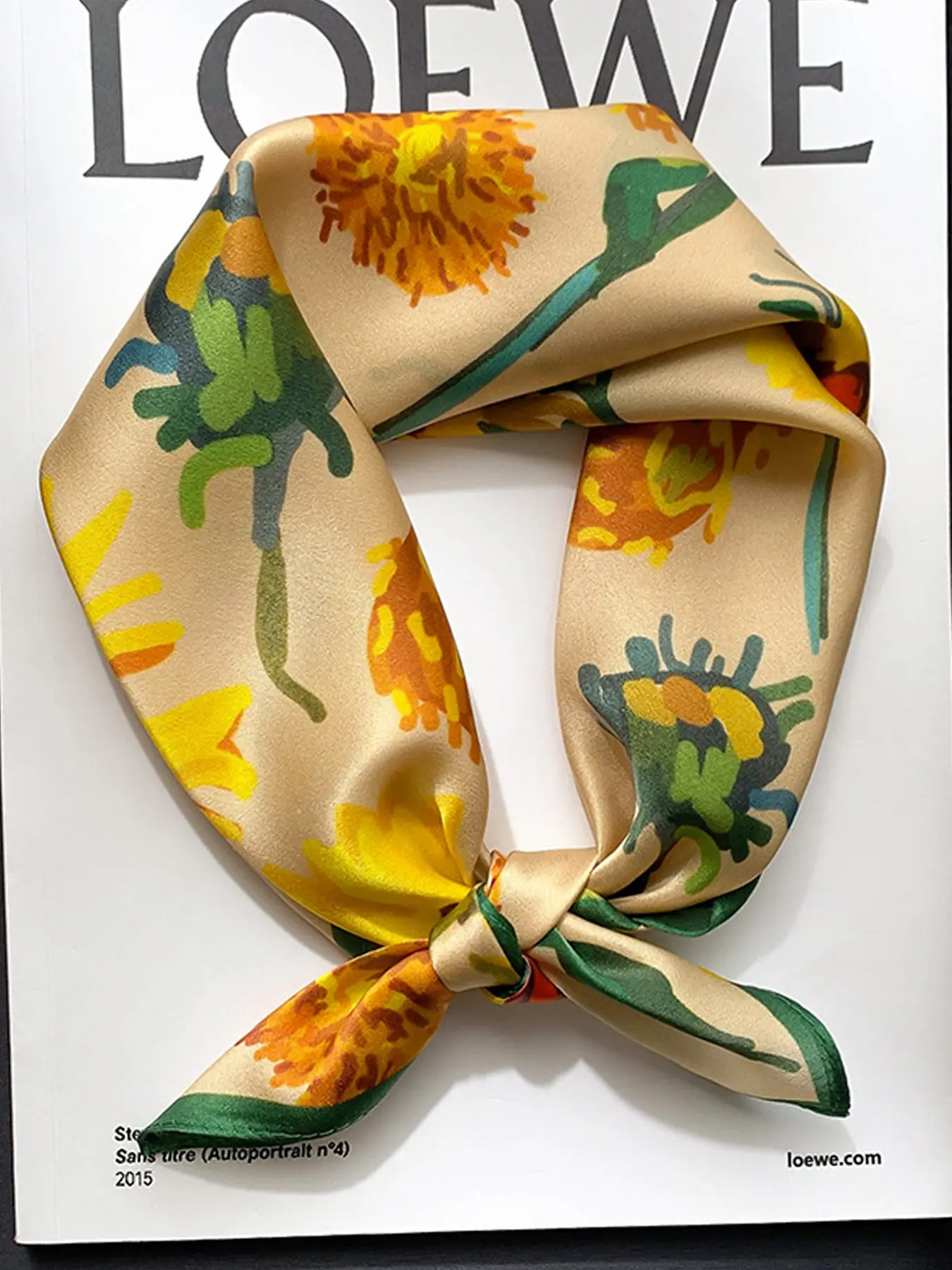 Fashion Sunflower Print Scarf, Multi-Use Silk Shawl, Perfect for Outdoor Travel Dating, Versatile Decoration Accessory