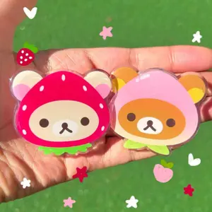 Cute Bear Phone Grip, Strawberry & Peach Kawaii Griptok, Acrylic Phone Stand for Phone & Kindle