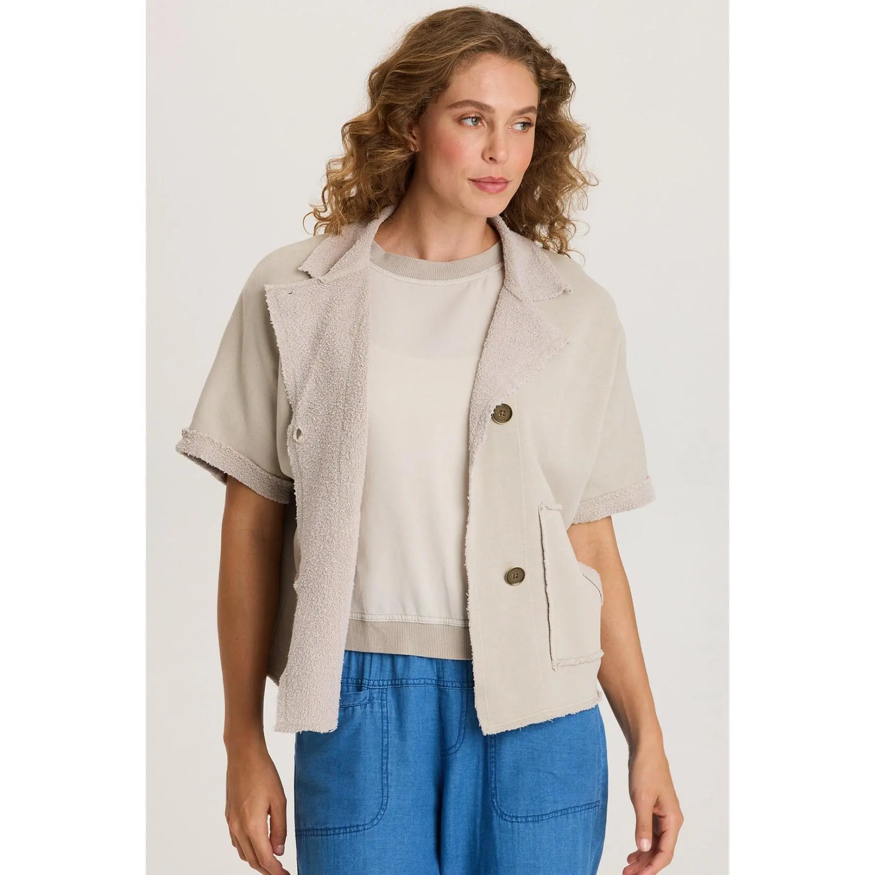 Kennison Short Sleeve Fleece Capelet