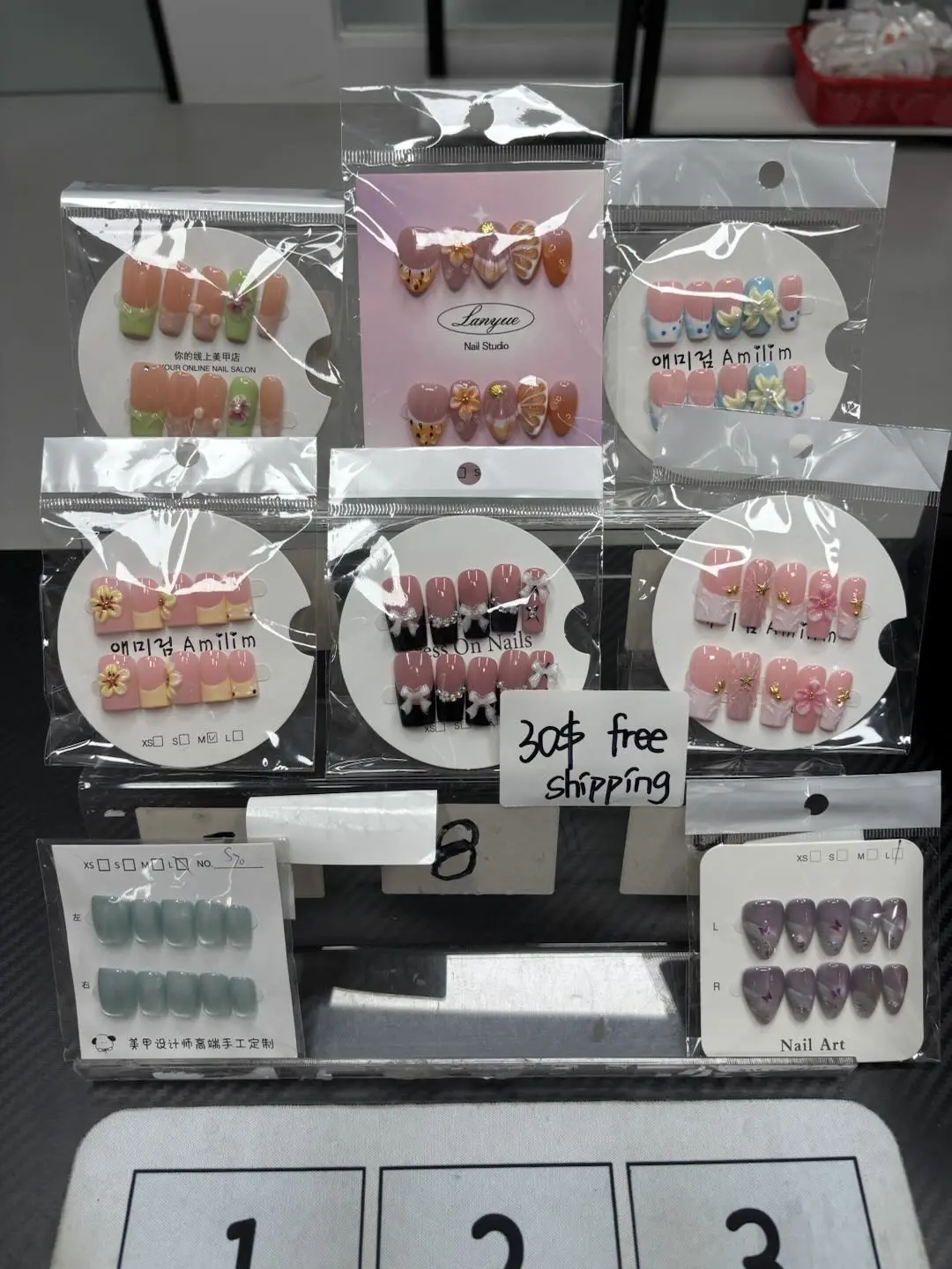 Helen(12891)gc.$30 for 15 sets