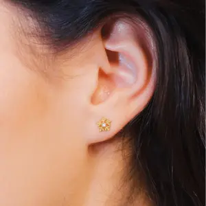 EVRY JEWELS Gold or Silver Plated Women's Hypoallergenic Snowflake Studs