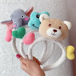 Cute cartoon children's headband, bear face-washing hairband, trendy and versatile for girls, fun and quirky hair accessory for going out band