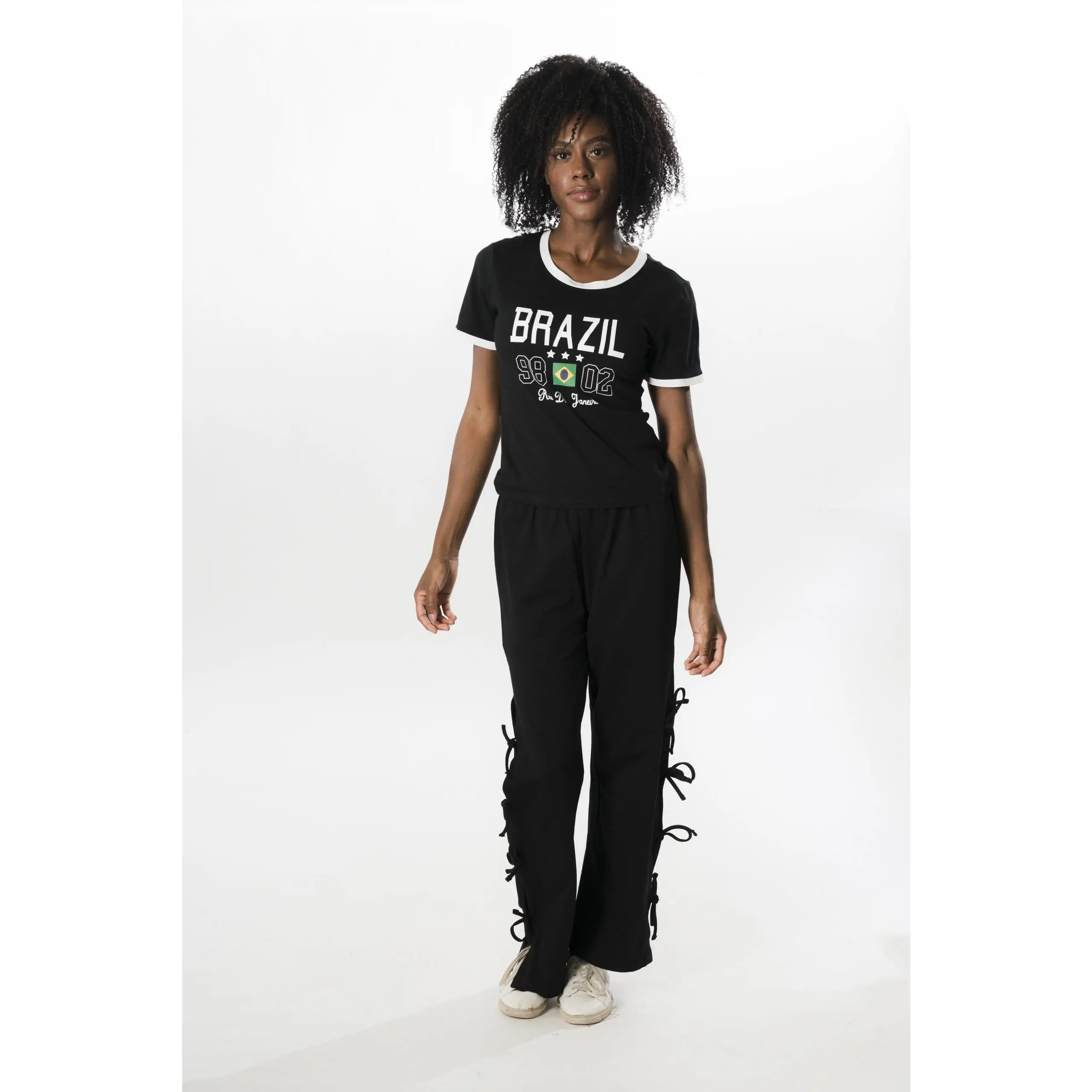 Round Tees Top + Tie Up Pant (Recommended to place order by 1 size up)