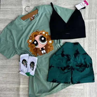 Power Girl Design TikTok Shop