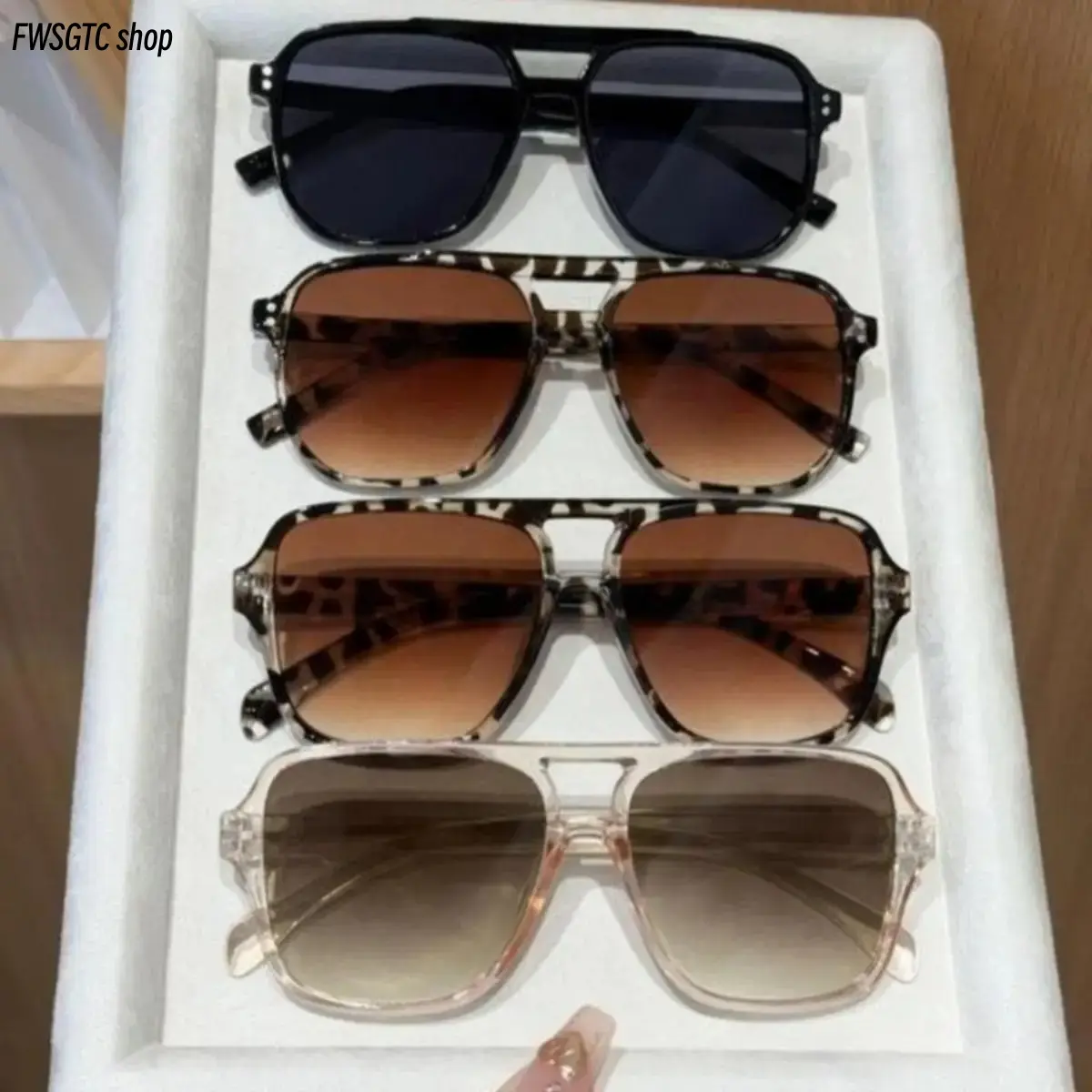 4-Pack Unisex Y2K Aviator Sunglasses, lightweight polarized sports shades. Comes with square, vintage small oval and double bridge designs, versatile trendy accessories for daily wear and outdoor activities with summer vibes.