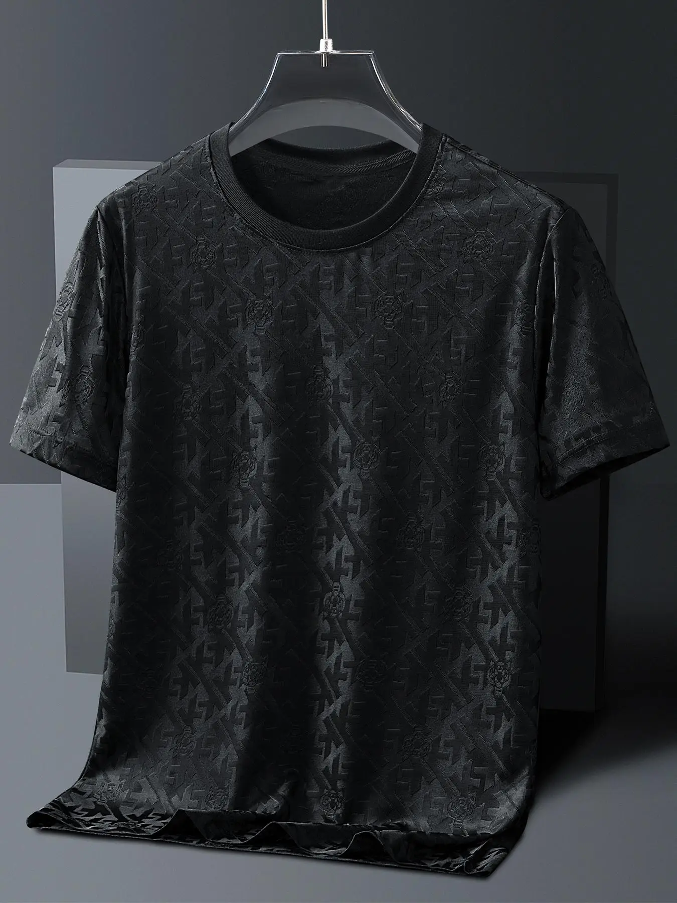 Men's All Over Geometric Pattern Round Neck Tee, Streetwear Regular Fit Casual Short Sleeve T-shirt for Summer, Apparel, Clothing, Men's Top for Daily