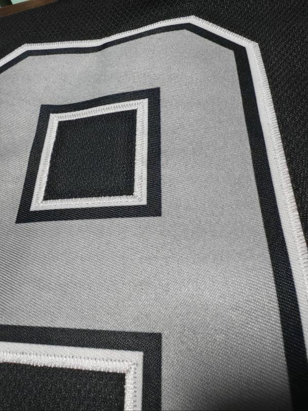 Men's Ice Hockey Jersey 99 black Embroidered Casual Training T-Shirt, Embroidery Sportswear, Sporty V-Neck Long Sleeve, Loose-Fitting All Seasons Men's Ice Hockey Jersey 99 black Embroidered Casual Training T-Shirt, Embroidery Sportswear, Sporty V-Neck Long Sleeve, Loose-Fitting All Seasons