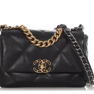Pre-owned CHANEL 19 Flap Bag TJ36040003
