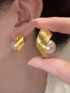 Elegant French Geometric Faux Pearl Ear Studs, Fashionable Women's Jewelry for Weddings & Parties, Versatile Daily Wear Accessories All Seasons