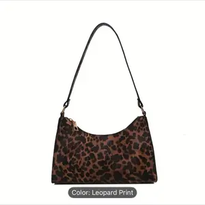 Purse in Leopard Print Color Featuring a Classic Design