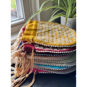 Handwork Polti/Batua