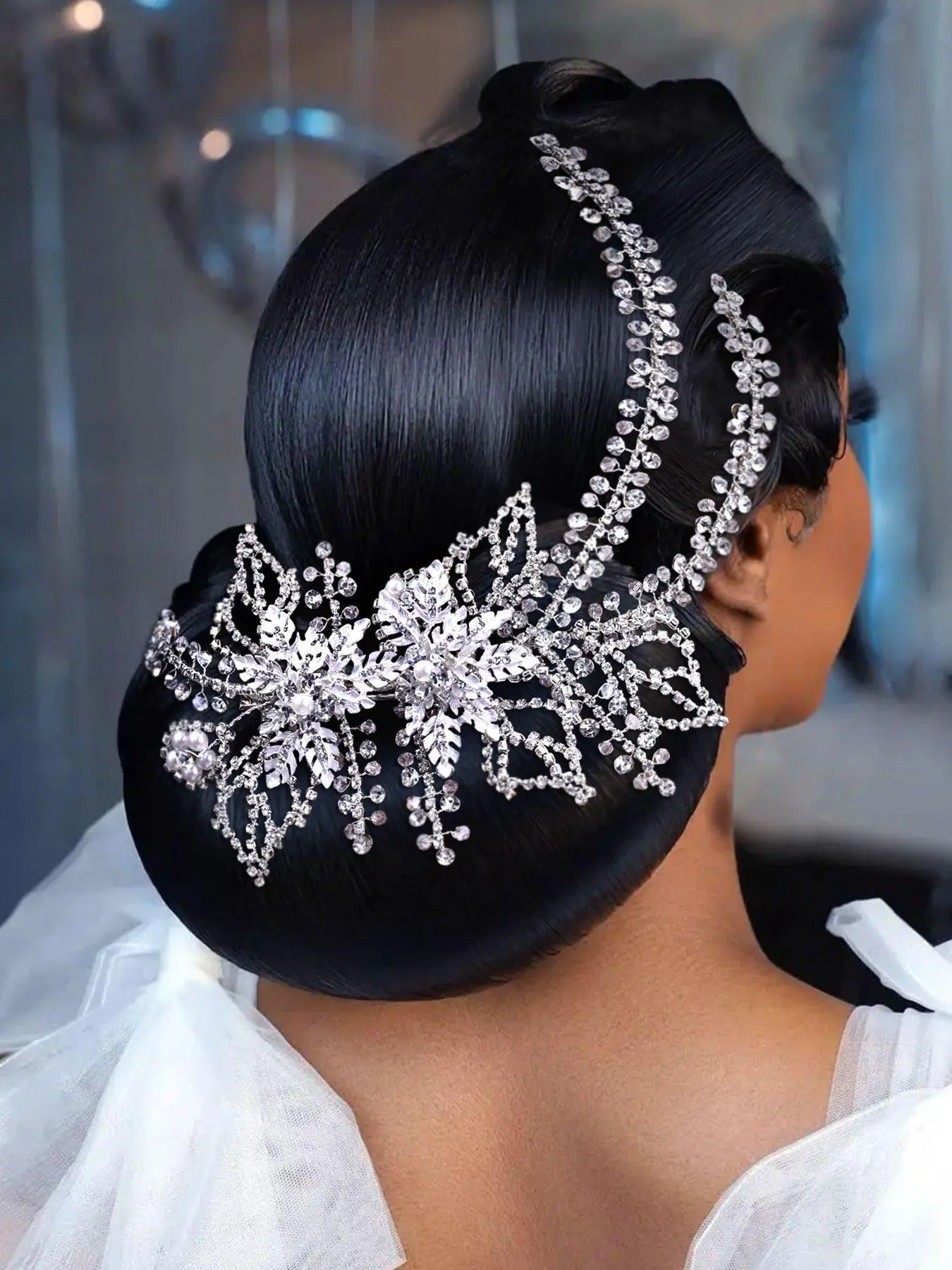 Rhinestone Decorated Jewel Hair Comb, Elegant Bridal Headwear for Wedding Bridal Party Formal Occasions, Fashion Hair Accessories for Women