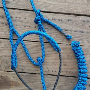 Avg. Size Muletape Halter with 8ft Lead