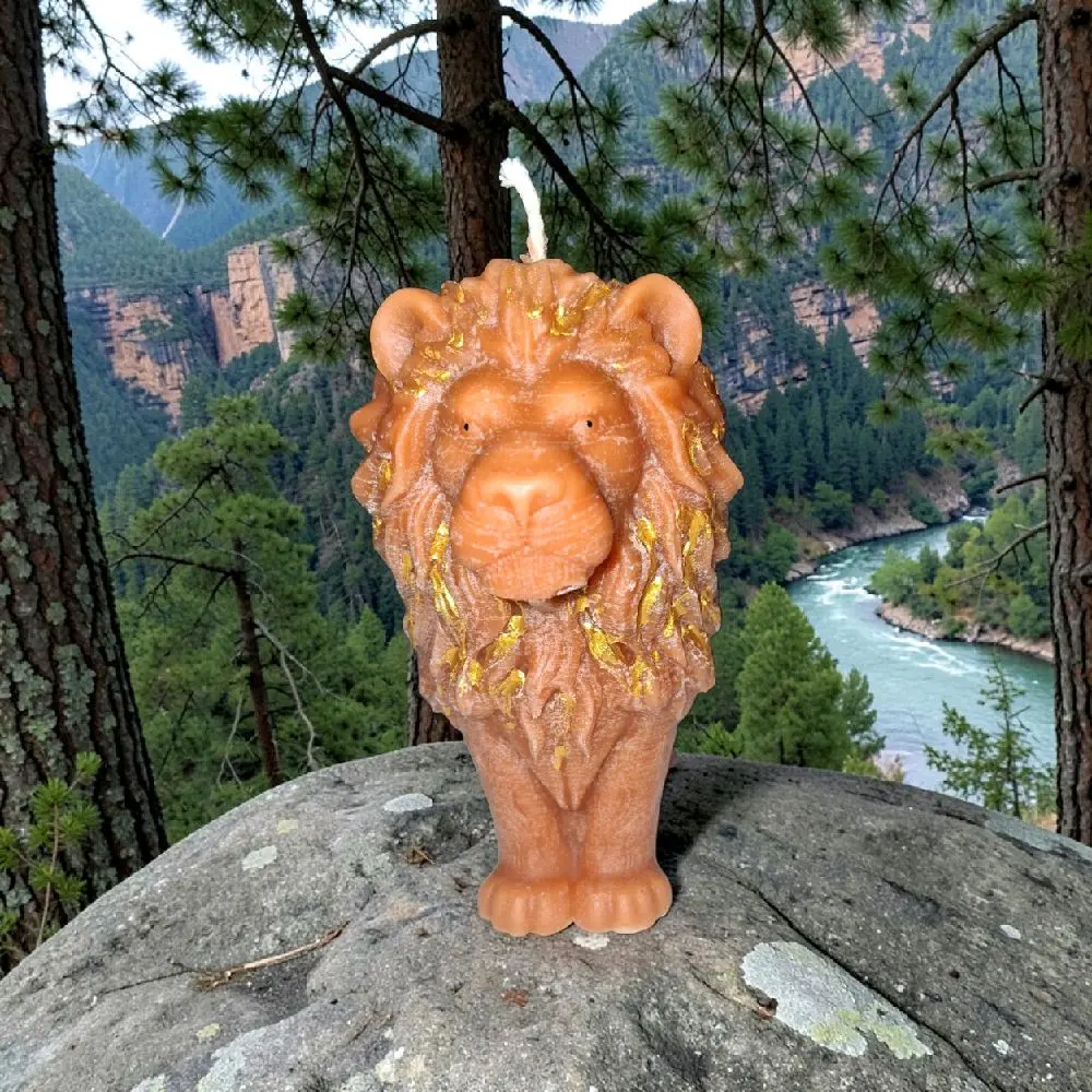 Lion-Shaped Scented Candle, Decorative Home Fragrance Candle for Living Room Bedroom Men's Candles Long-Lasting