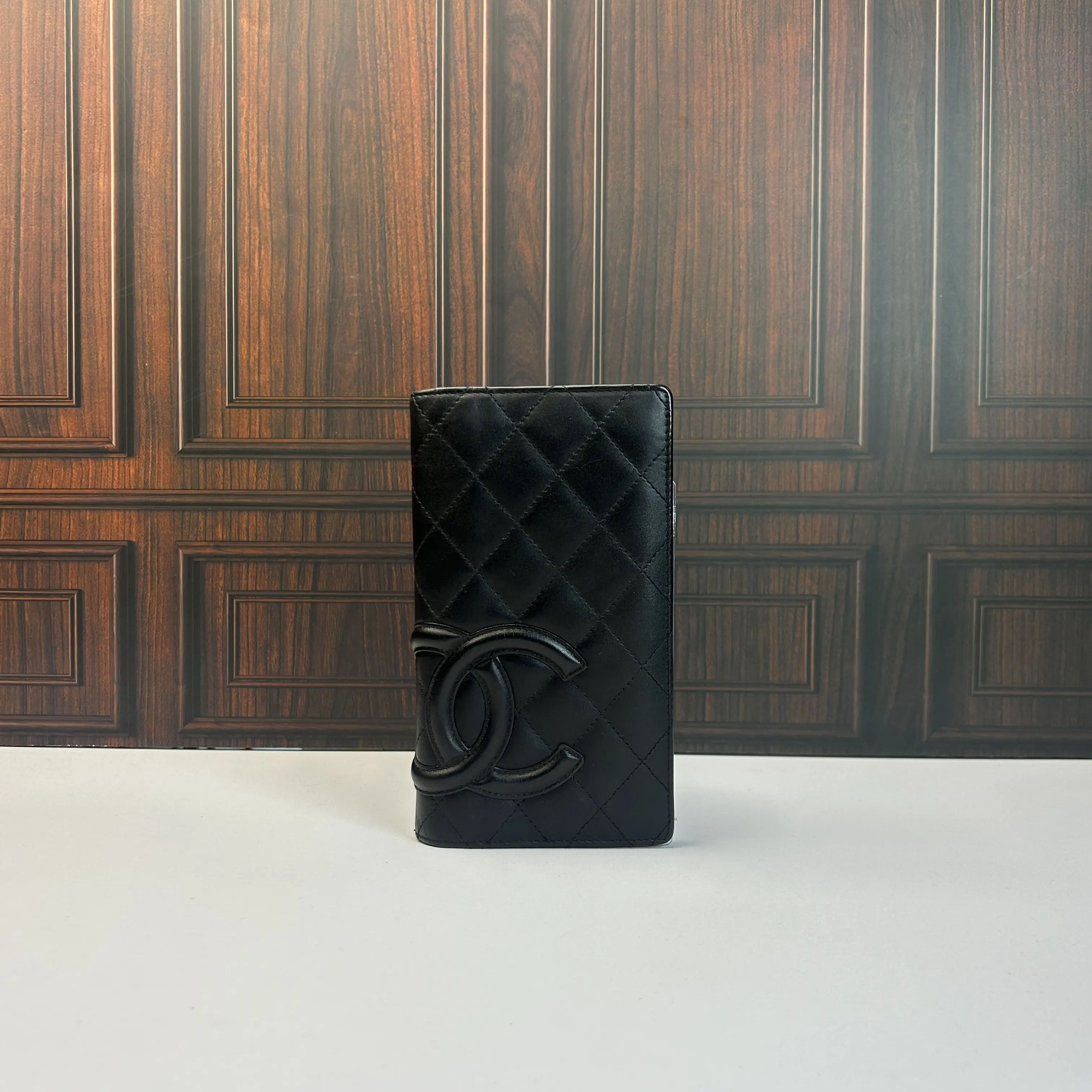 Pre-owned CHANEL Cambon Line Double C Long Bi fold Wallet 888