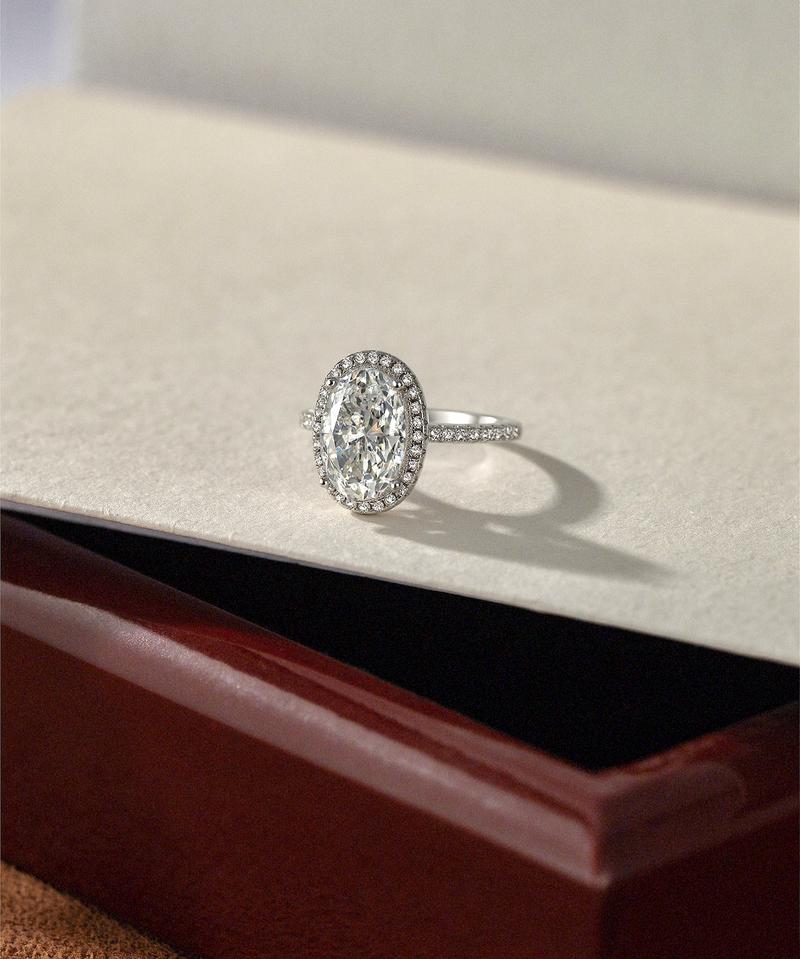 【#50 Dream Ring】5Carat Oval Shape Synthetic Moissanite Rings in 925 Sterling Silver