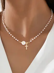 Women's Round Letter Zirconia Cross Pendant Necklace, Alphabet Necklace, Vintage Classic Pearl Beaded Chain, Casual Style Jewelry for All Seasons, Faux Pearl Jewelry