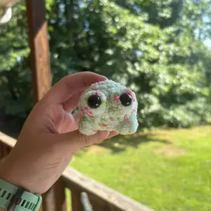 Hand Crocheted Light Green Speckled Frog - Soft & Adorable Crafted Animal Toy