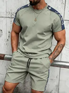 Men’s casual athletic set, regular fit, pocket design, patchwork design, suitable for casual wear and sports. outdoorfun men 2 piece sets