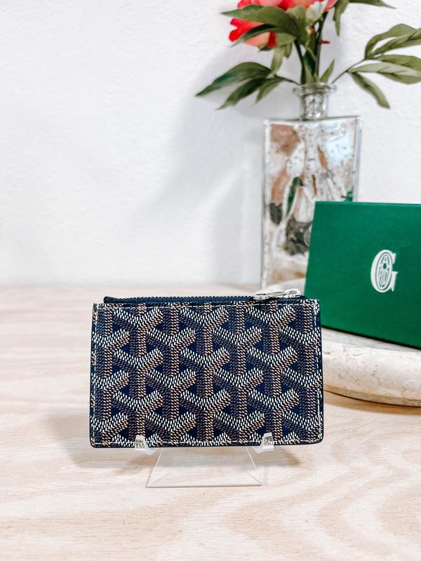 Pre-owned Goyard Coated Canvas and Leather Small Leather Goods BNIB Navy Blue Zipper Top Card Holder with Versatile Design for Card Organization