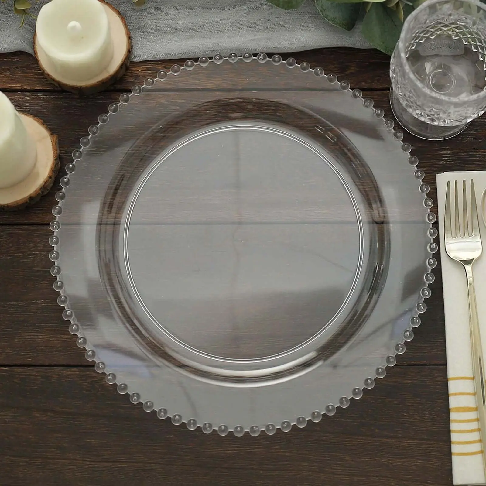10-Pack Plastic Round Dinner Plates 10" Clear with Beaded Rim - Disposable Party Plates