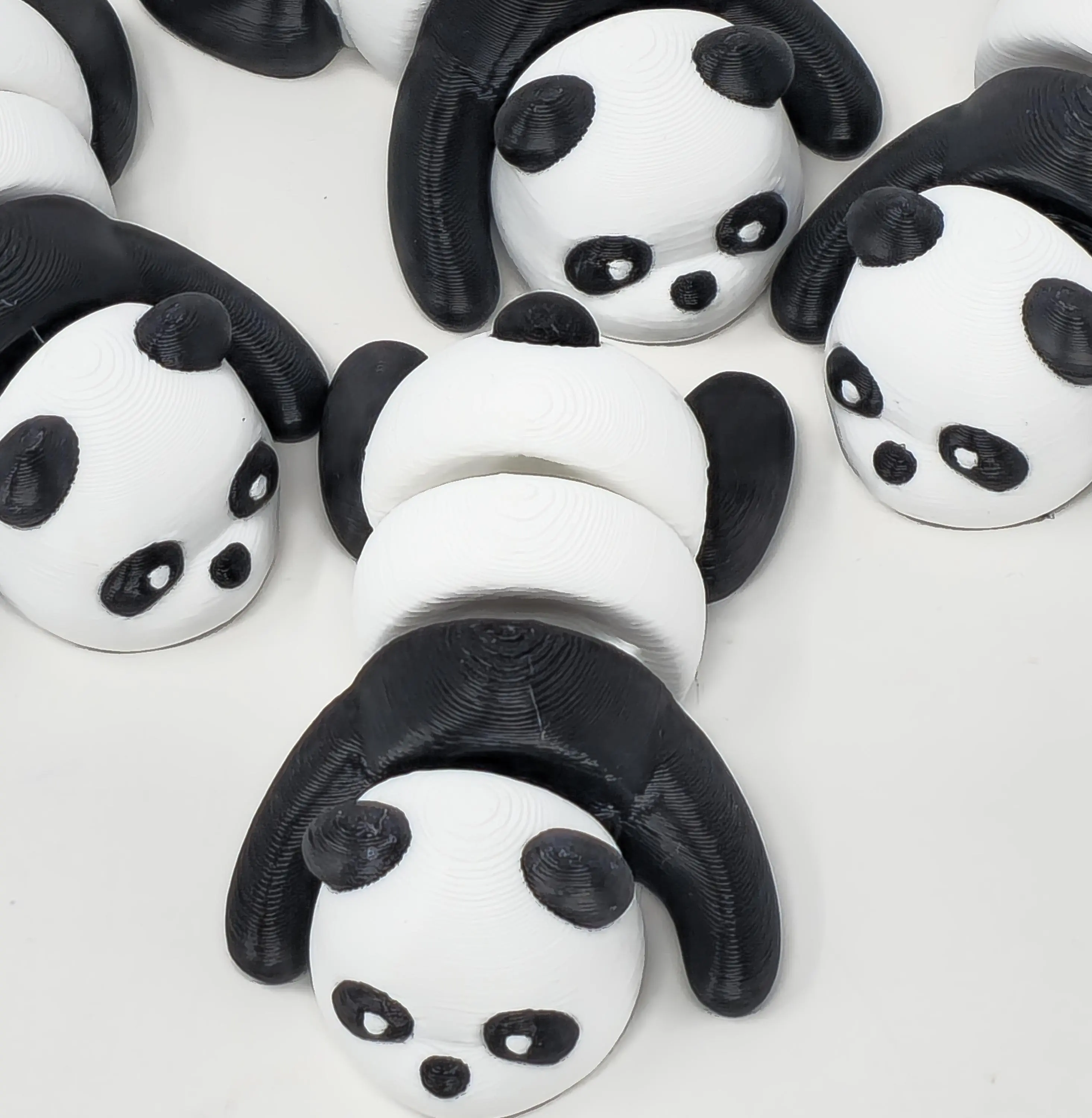 3D Printed Articulated Panda Fidget Toy - PLA Polymer, Durable, High-Quality, Compact, Lightweight Unisex Sensory Toy with Smooth Movement, Palm-Fitting, Stress Relief for Fidget Enthusiasts, Unique Gift
