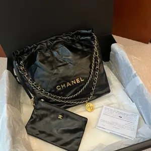 Pre-owned CHANEL leather Shoulder Bags 22 shoulder bag in black small