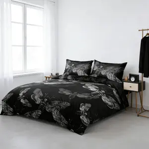 3-piece stylish skull & butterfly bedding set, soft, comfortable and breathable.Suitable for bedrooms, guest rooms, schools and dormitories.Includes 1 duvet cover and 2 pillowcases (without filling).