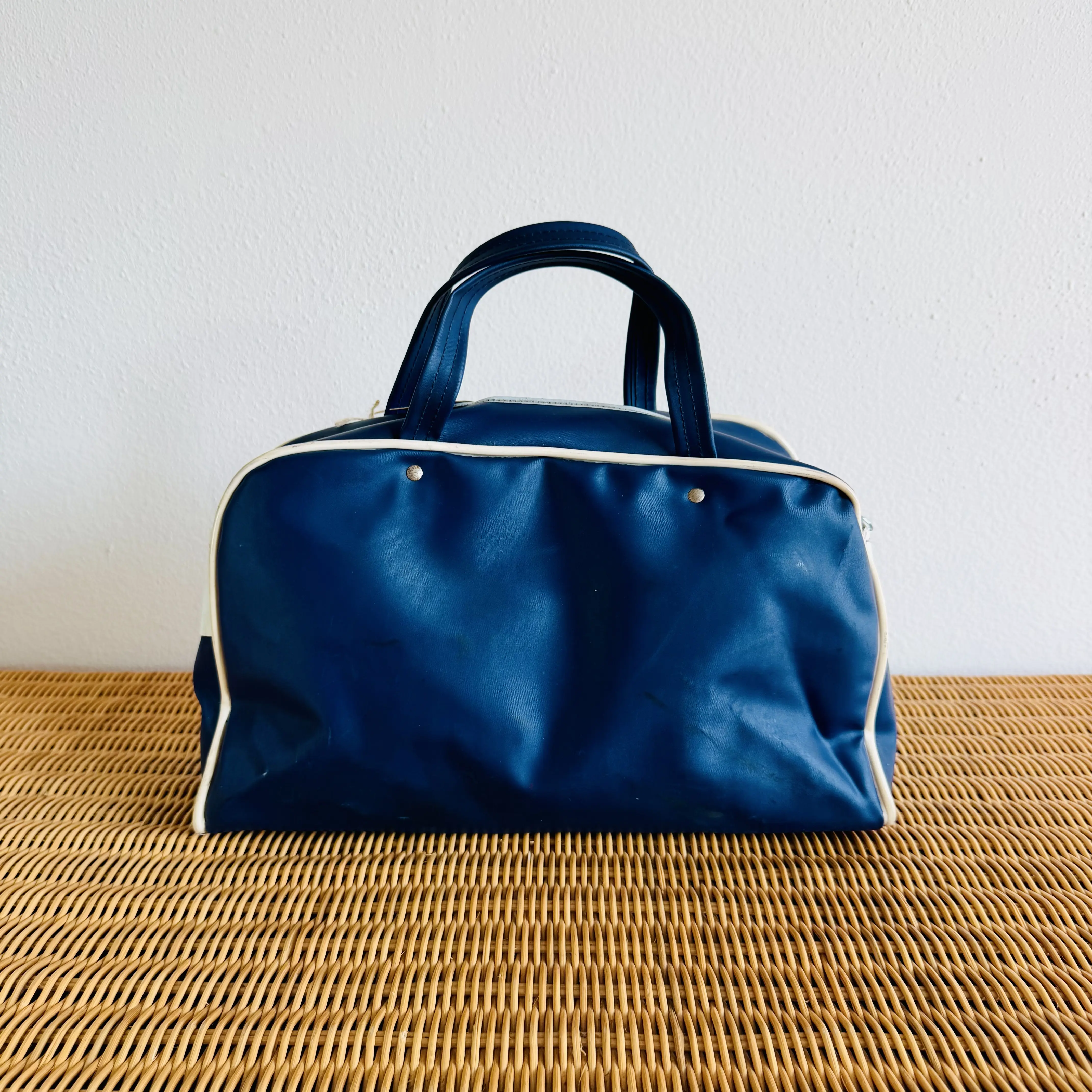 Original 1980's Japan Air Lines travel bag - TikTok Shop