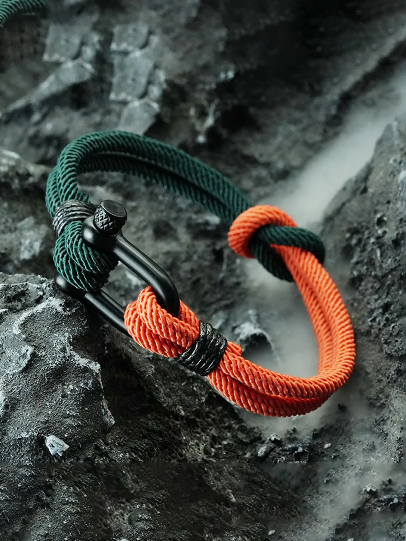 Men's Stylish Double Layer Milan Rope Bracelet in Two Colors, Stainless Steel Horseshoe Clasp, Outdoor Survival Bracelet for Him, Adjustable Bracelet, Adjustable Strap Bracelets, Double Layered Bracelets
