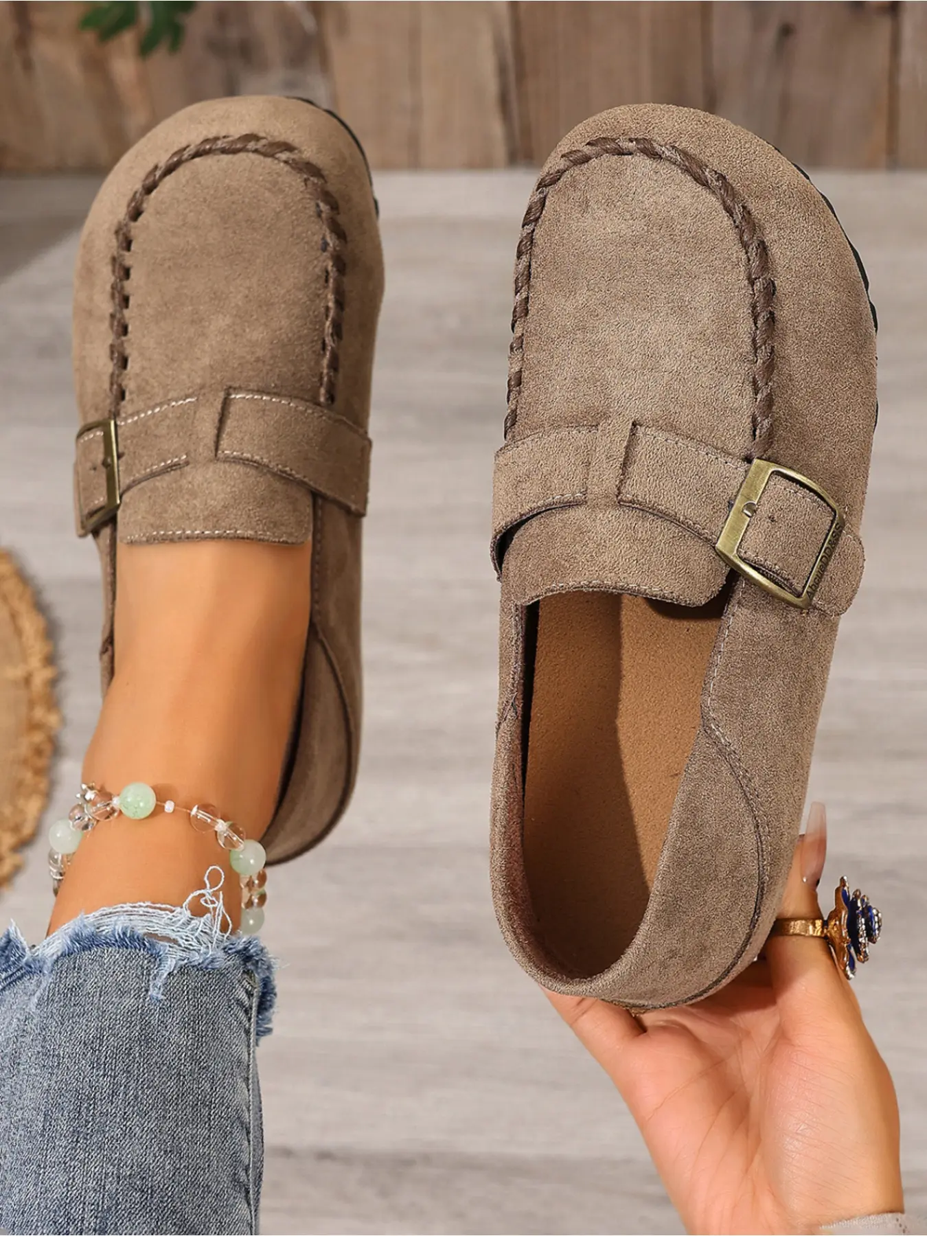 Women's Spring/Autumn Fashion Casual Shoes; Closed Toe with Metal Buckle Decoration; Lightweight, Comfortable, Skid-istant and Durable Office Commuting Shoes Walking Shoes Commuter Shoes