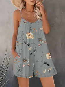 Comfortable Loose-Fit Romper, Perfect for Vacation, Well-Designed Pockets, U-Neck Ruched Effect, Elegant Cut, Ideal for Relaxing