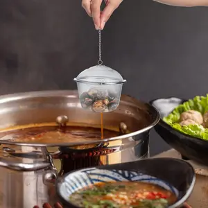 304 Stainless Steel Mesh Tea Strainer, Tea Making Tool, Spice Seasoning Bag for Hot Pot, Infuser Cooking Tool for Soup and Meat, Chained Lid Design