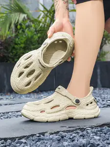 Unisex Khaki Grid Pattern Clogs: Thick-Soled Dual-Wear, Summer Outdoor Beach Slides