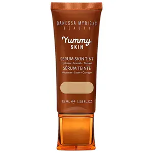 Danessa Myricks Beauty | Yummy Skin Soothing Serum Skin Tint Foundation With Peptides + Ceramides Color: 4.5 - LIGHT TO MEDIUM