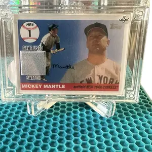 Mickey Mantle 2022 Jersey Fusion - Game Worn Material