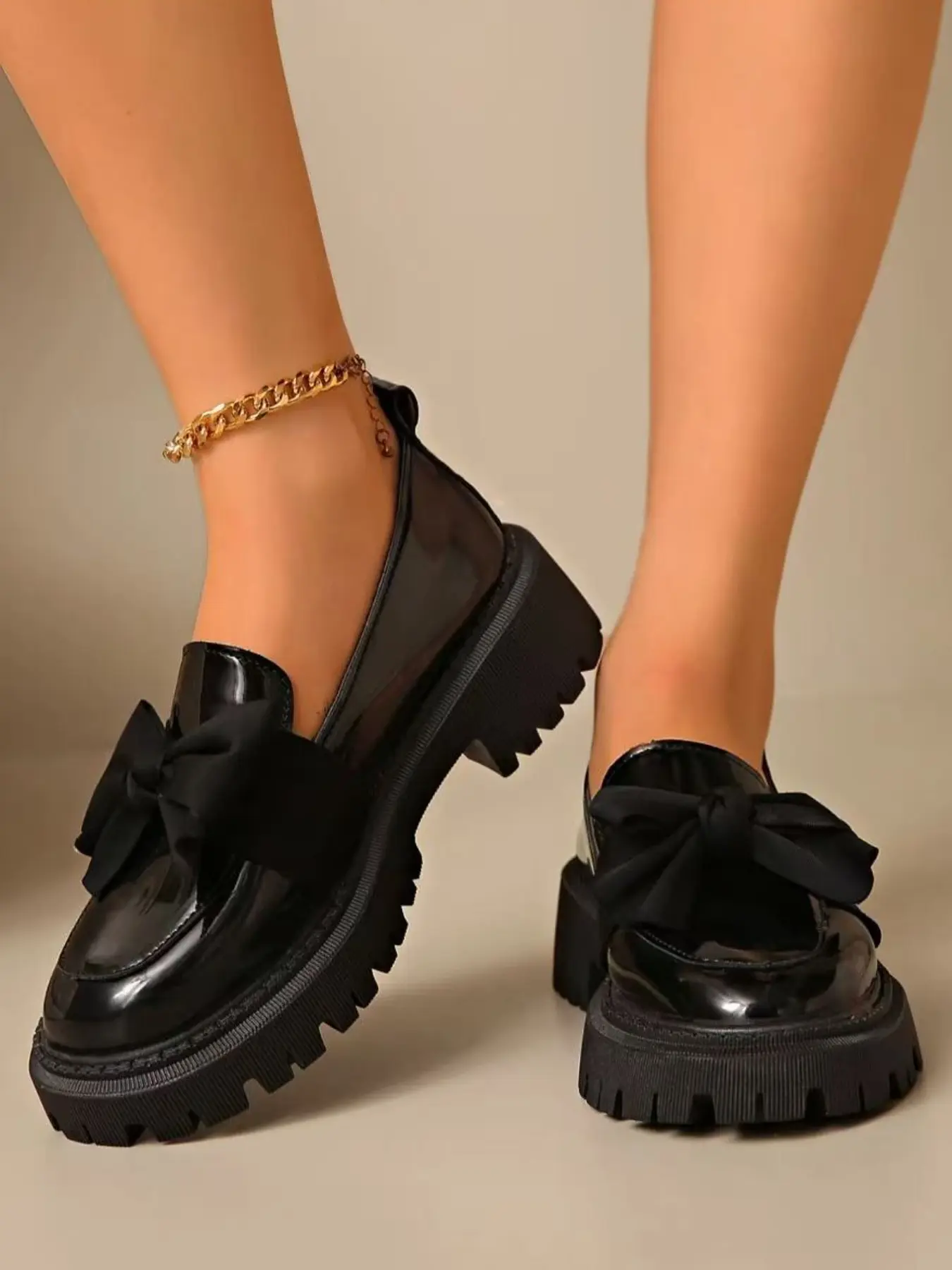 Platform Patent Leather Loafers with Large Bow, Matte Finish, Classic Style, Soft and Cute Design, Comfortable Wear, All Seasons