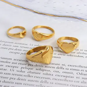 Women's Heart-shaped Glossy Titanium Steel Ring with Unique Design, Available in Various Sizes, US 6-8. A Perfect Gift for Couples, Friends, Boyfriends, Girlfriends, Wife, Husband, Thanksgiving,Independence Day, Halloween, Black Friday,Christmas,X602