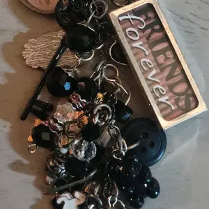Chunky Black Keychain for Friend