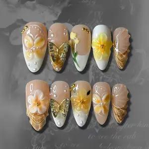 French Pearl Gold Bean Butterfly Bellflower Wild Style Removable Nail Art Set, Flower Design Nails, Glossy Finish, Medium Length, 24 Pieces