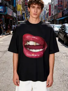 Unisex Trendy Crewneck T-Shirt — Featuring a Lip Graphic Design; a Casual, Streetwear-Style Short-Sleeve Top for Men and Women. A Favorite Gift for Rappers and Music Enthusiasts, with a Hip-Hop-Inspired Design.