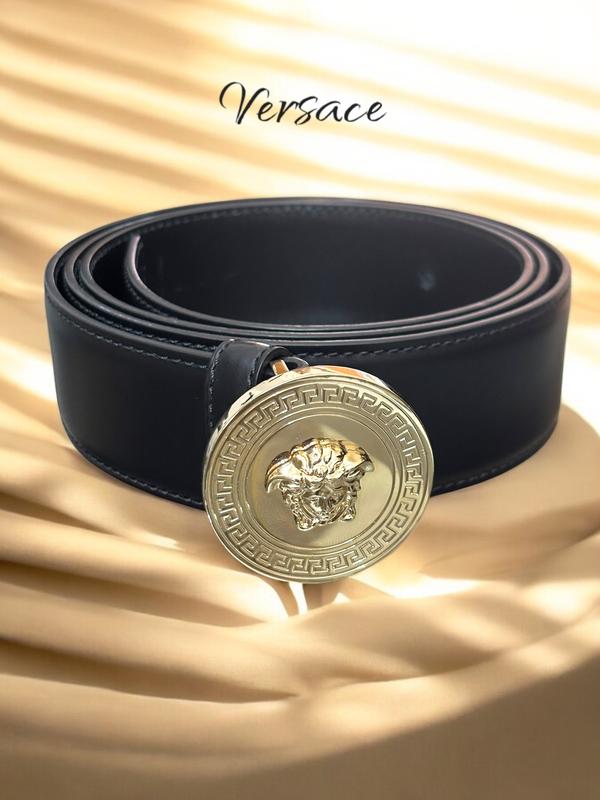 Pre-owned VERSACE Leather bag accessories Black Men's Medusa Head Buckle Belt