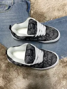 Low-Top Versatile Large Size Floor Board Shoes, Fashion Wear-Resistant Thick Sole Athletic Sneakers, Casual Patchwork Textile Shoes for Men and Women