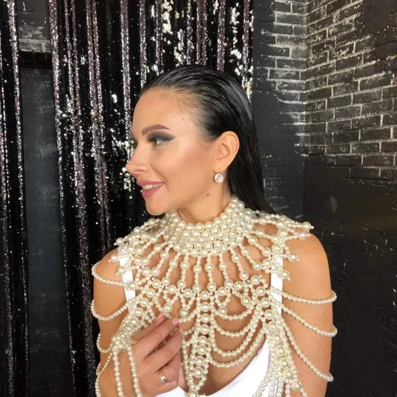 TO BE A PEARL Upper Body Pearl Body Chain