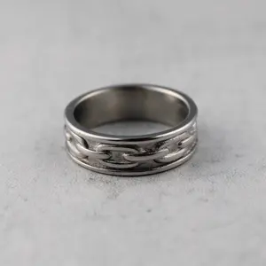 Silver Chain Link Ring