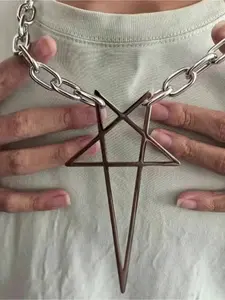 Vintage Hip-hop Punk Casual Gothic Exaggerated Hollowed-out Silver Pentagram Pendant Necklace for Man Daily Vacation Music Festival Party Fashion Necklace