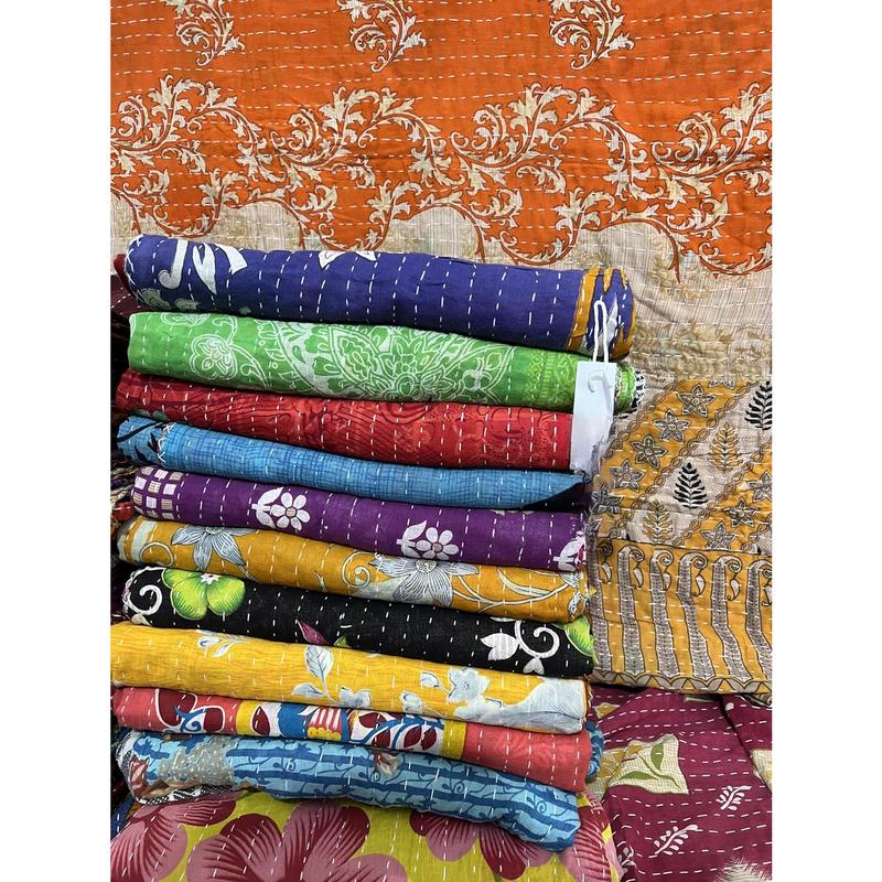 Bedspreads,Throws,Ralli, Lot Kantha Reversible Bedcover Bedspread Throw Cotton Blanket Gudari Kantha Quilt (Pack of 1)