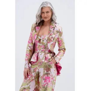 LOVELY FLORAL BROCADE BLOUSE