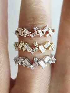 1 PC Square Zircon Rings, Dainty Stacking Rings For Women All-match Engagement Wedding Promise Ring Ladies Fashion Jewelry for Party Daily Clothing Decor Accessories as Anniversary Valentine's Day Gift for Girlfriend